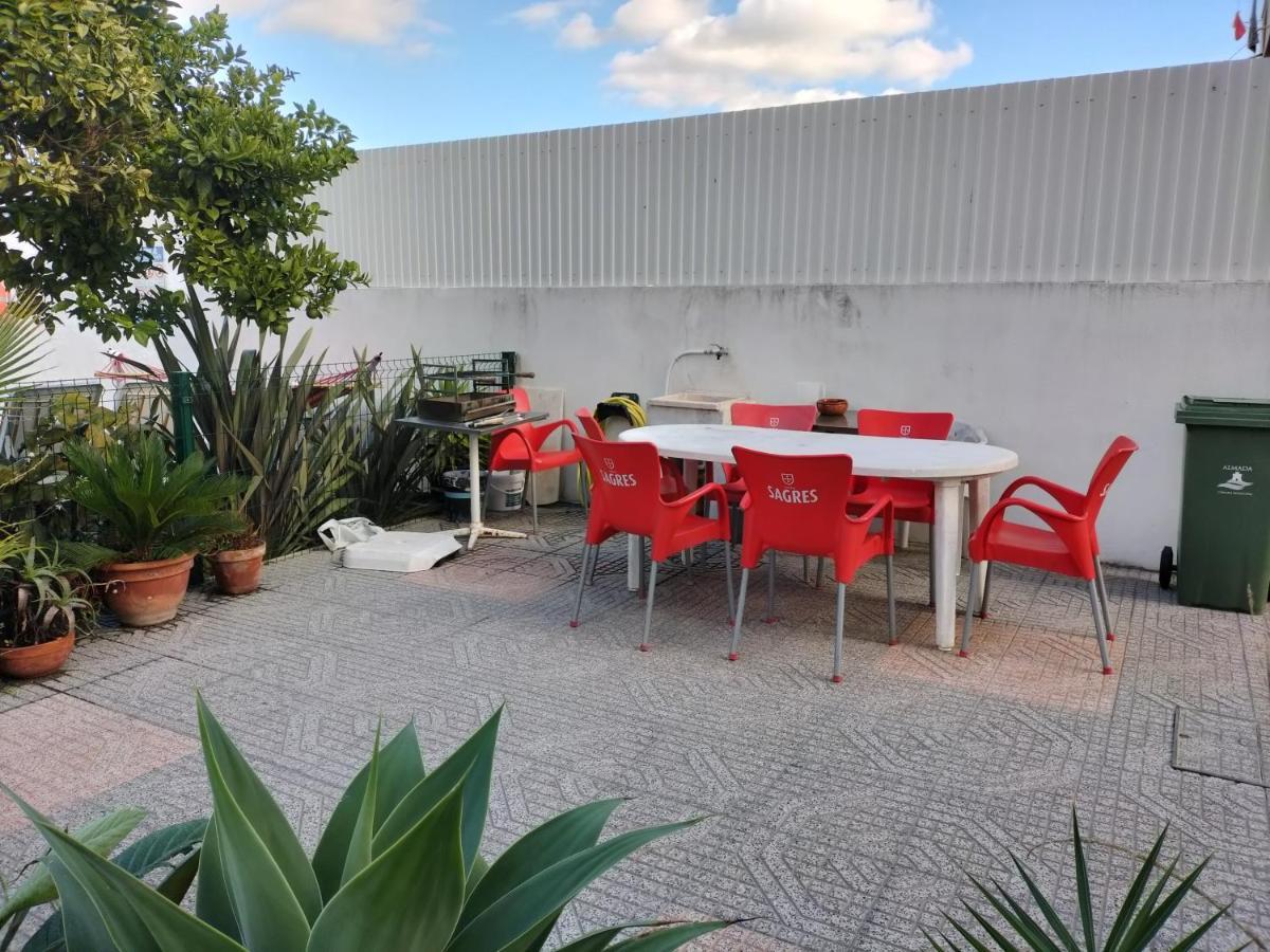Ferienwohnung Bem Me Quer 1 Almada Exterior foto