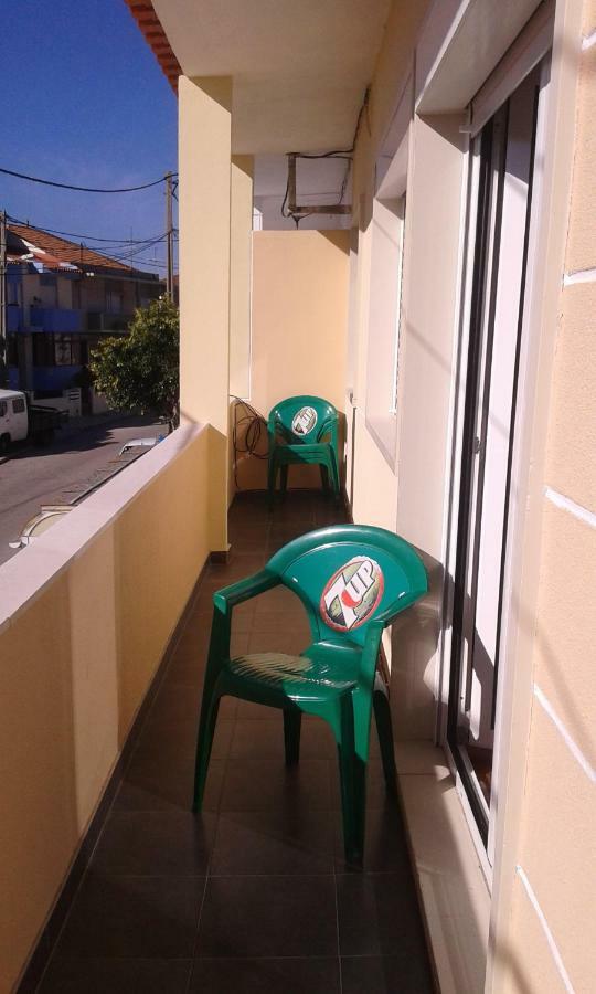 Ferienwohnung Bem Me Quer 1 Almada Exterior foto